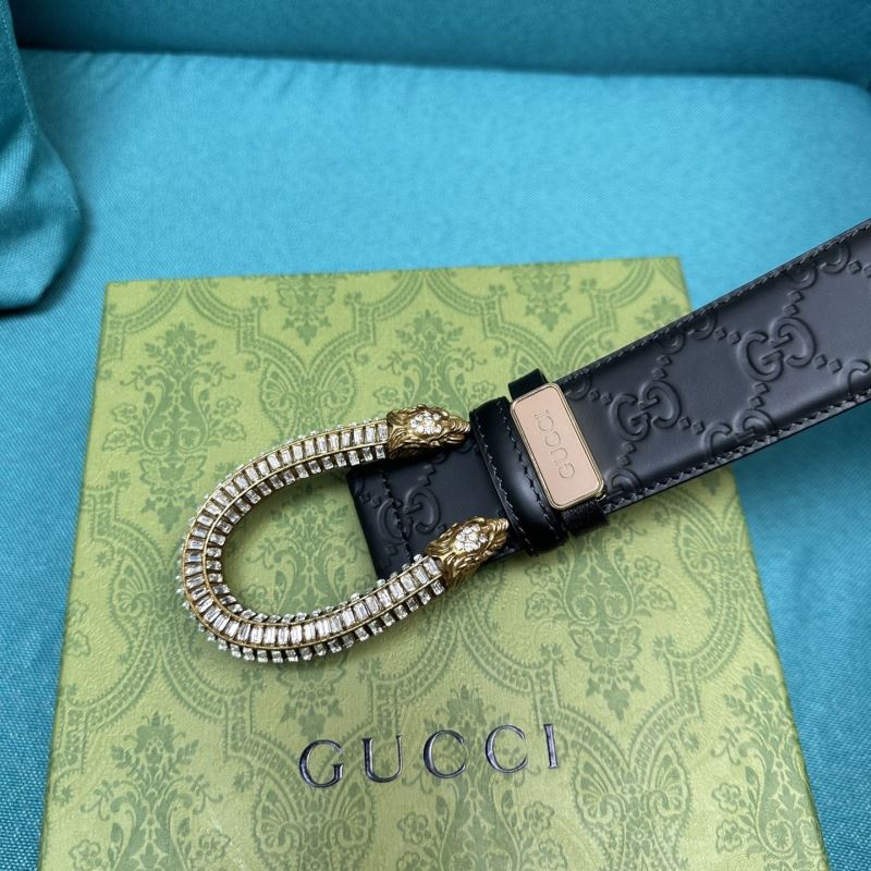 G*u*i belts